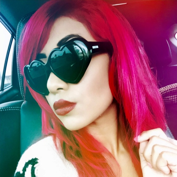 🦋Meet Your Posher, Estella🐾🦋 - Picture 4 of 12